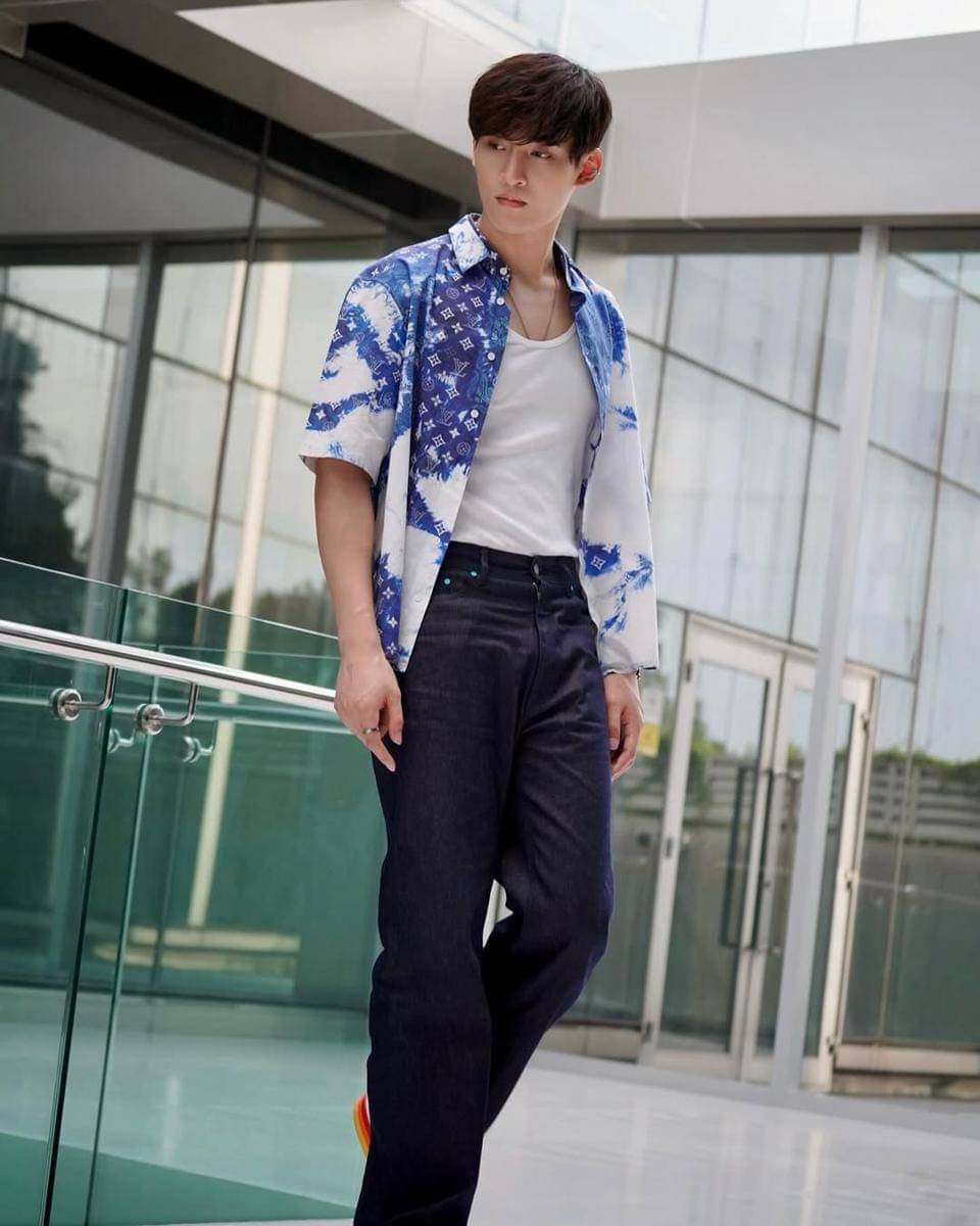 OOTD Layering ala Ohm Thitiwat