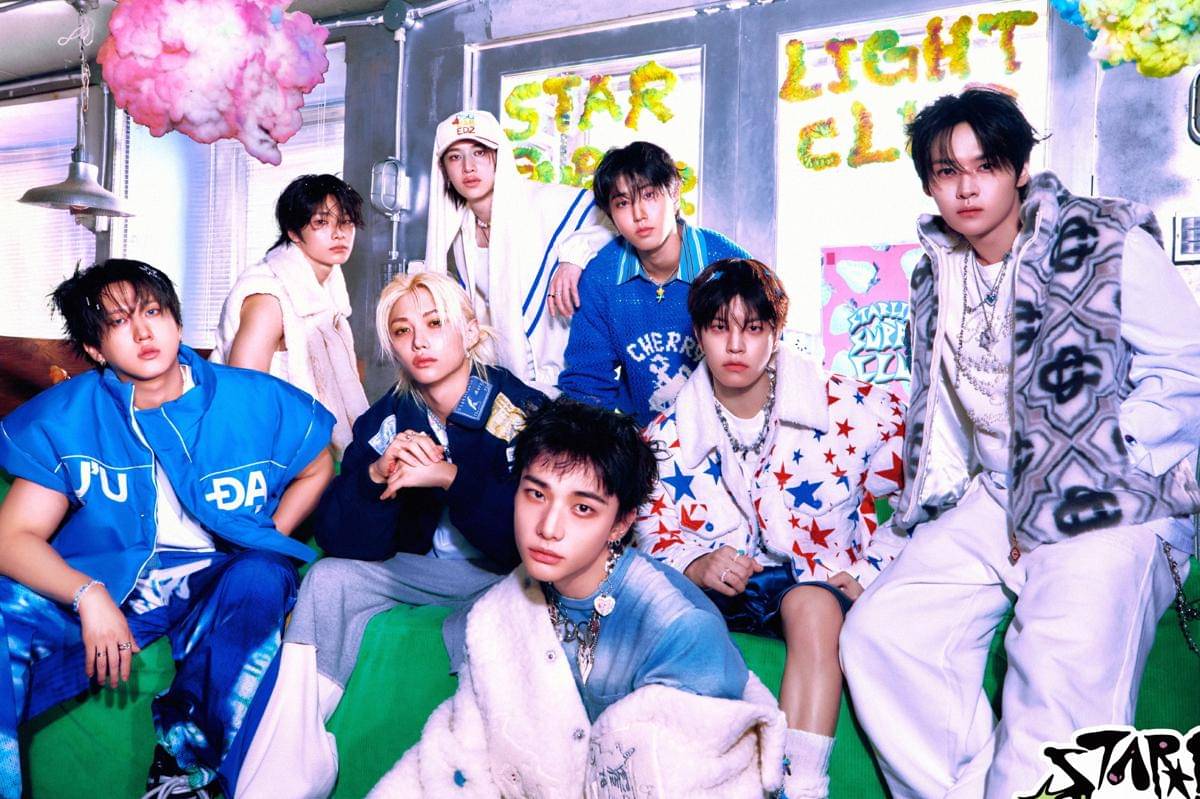 Stray Kids (x.com/Stray_Kids)