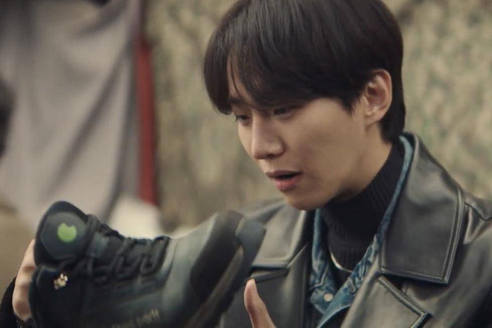 Kang Tae Poong (Lee Jun Ho) dalam drakor Typhoon Family