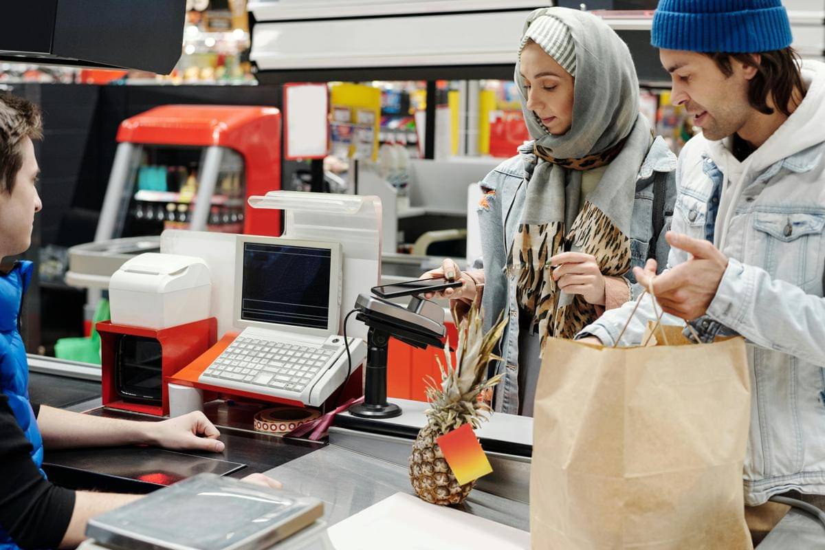 job desk kasir supermarket yang gak disadari pembeli