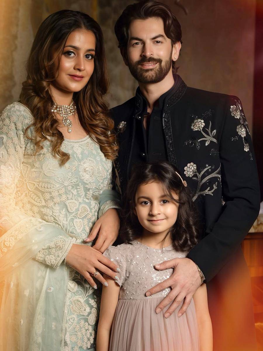 keluarga Neil Nitin Mukesh