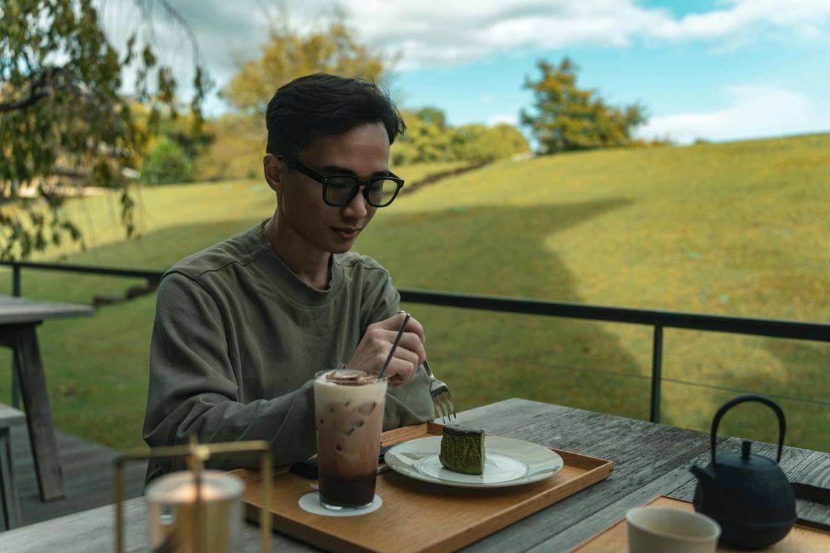 ilustrasi es kopi