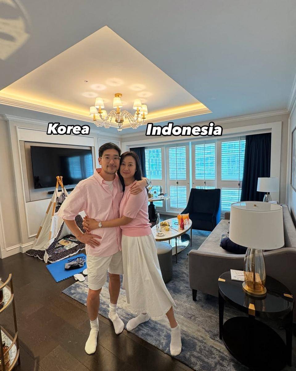seleb Indonesia menikahi pria Korea Selatan
