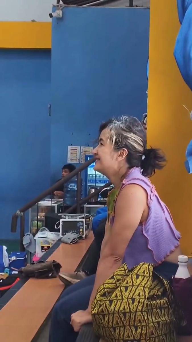 Widi Mulia temani Dwi Sasono latihan voli