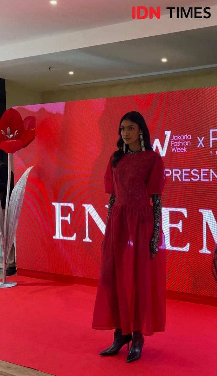 Media Gathering POND’S Age Miracle x Jakarta Fashion Week (JFW) 2026, bertajuk The Revival of Miracles di Dewi's Luxe Market, Plaza Indonesia, Jakarta Pusat pada Senin (20/10/2025) (IDN Times/Nisa Zarawaki)