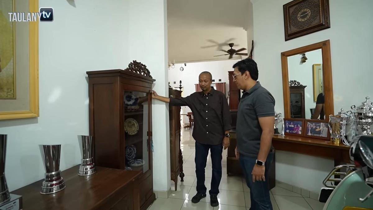 Potret rumah Fitra Eri
