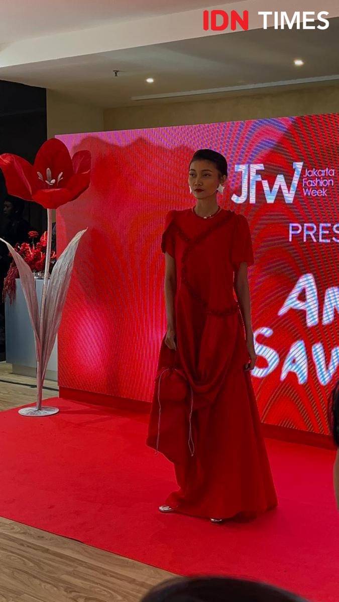 Media Gathering POND’S Age Miracle x Jakarta Fashion Week (JFW) 2026, bertajuk The Revival of Miracles di Dewi's Luxe Market, Plaza Indonesia, Jakarta Pusat pada Senin (20/10/2025) (IDN Times/Nisa Zarawaki)