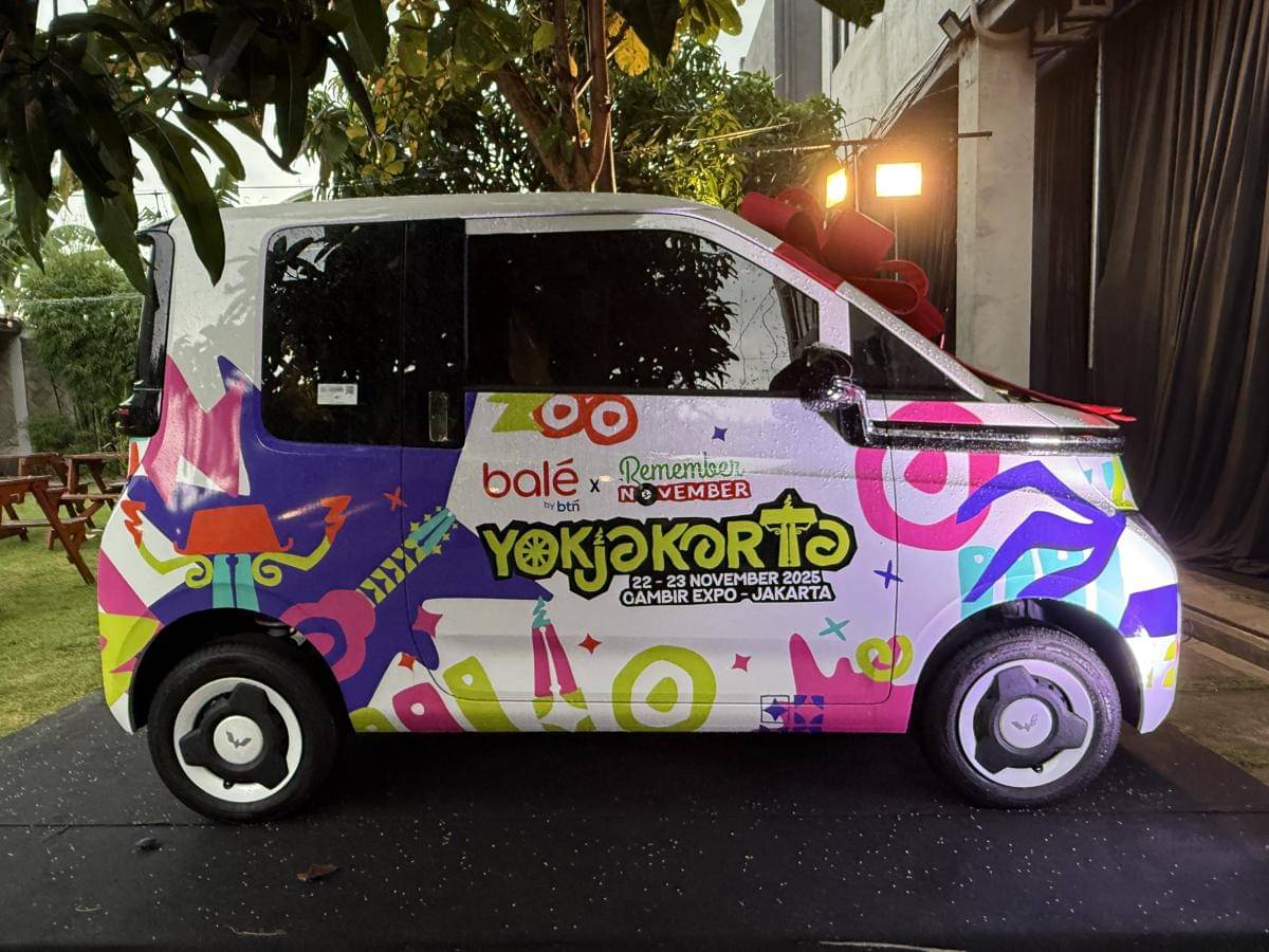 Wuling New Air ev Lite Standard Range yang menjadi hadiah utama ini mengaplikasikan livery Remember November Vol.3 - Yokjakarta.jpeg