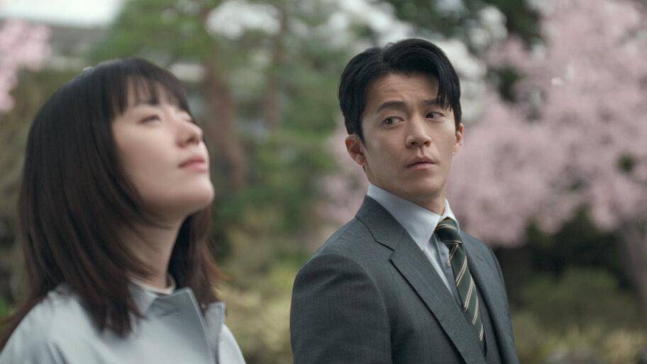 Han Hyo Joo dan Shun Oguri di drama Romantics Anonymous