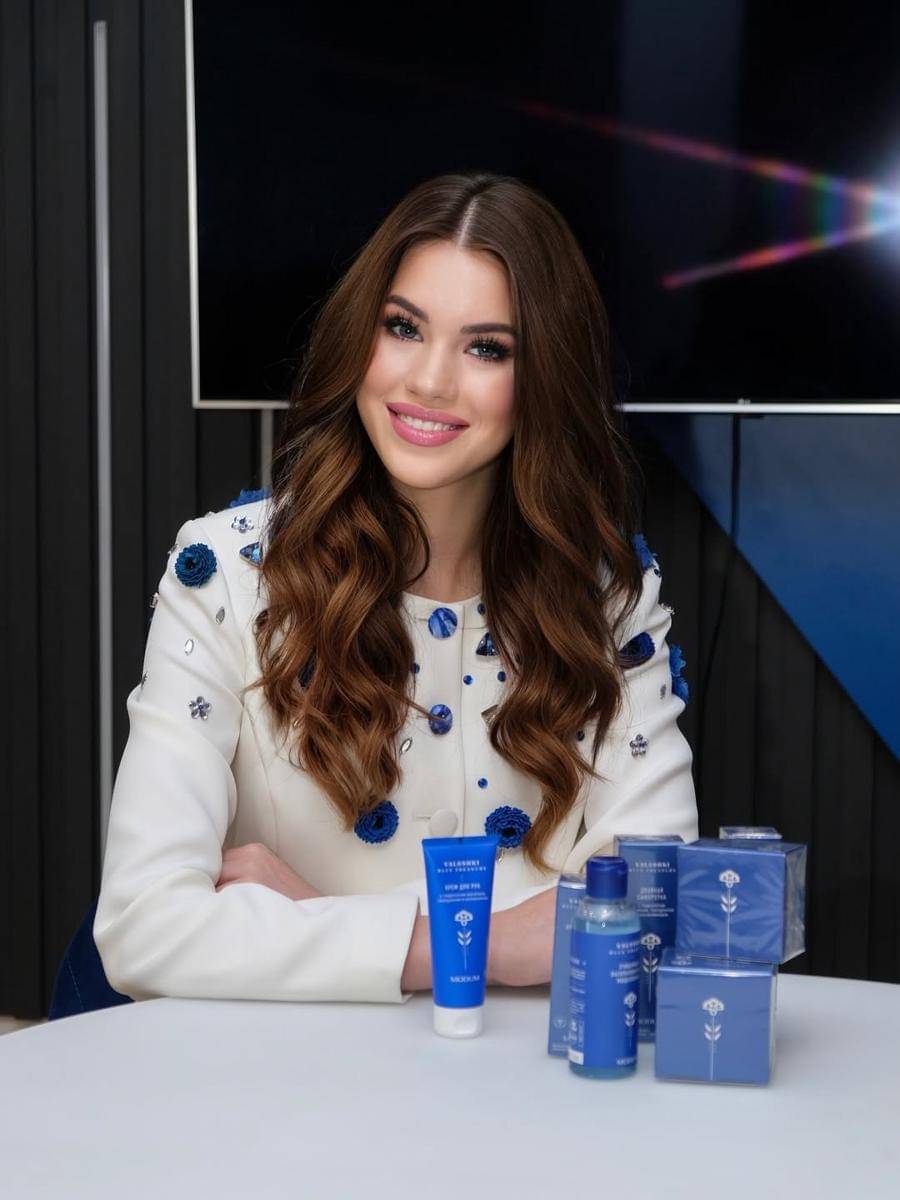 potret Alena Kucheruk, Miss Universe Belarusia 2025