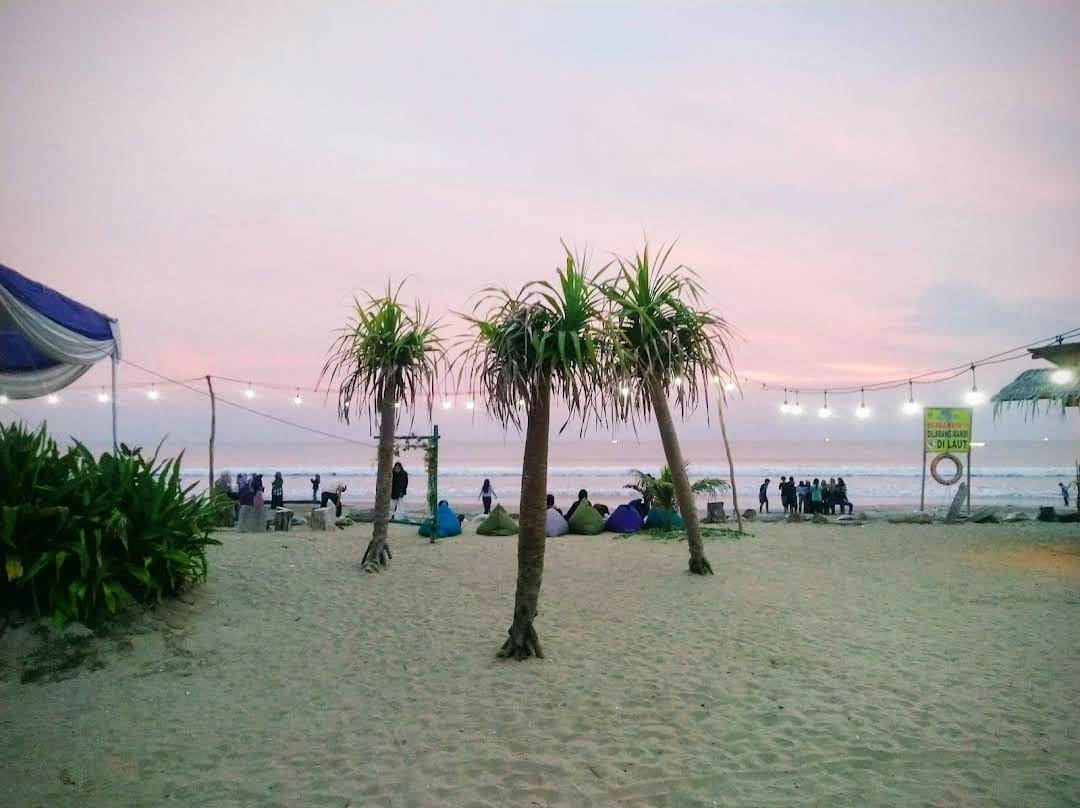 Pantai Kedu Warna Lampung Selatan