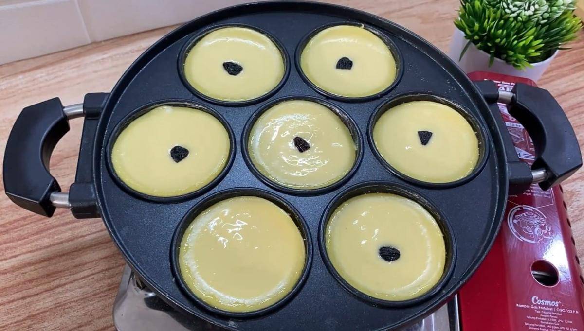 ilustrasi cetakan kue lumpur 