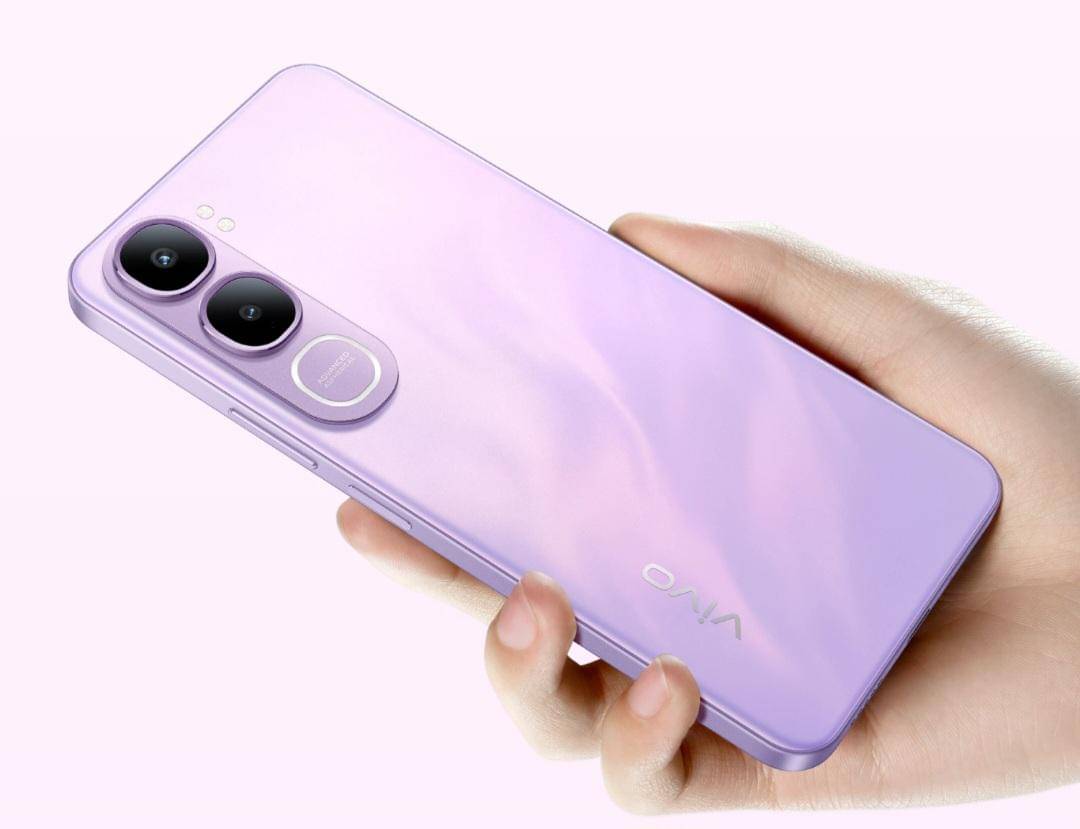 tampilan sisi belakang vivo Y21d