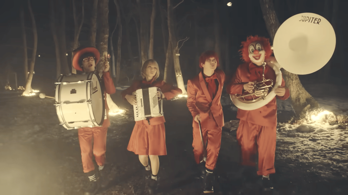 Cuplikan MV Sekai no Owari - Hono to Mori no Carnival