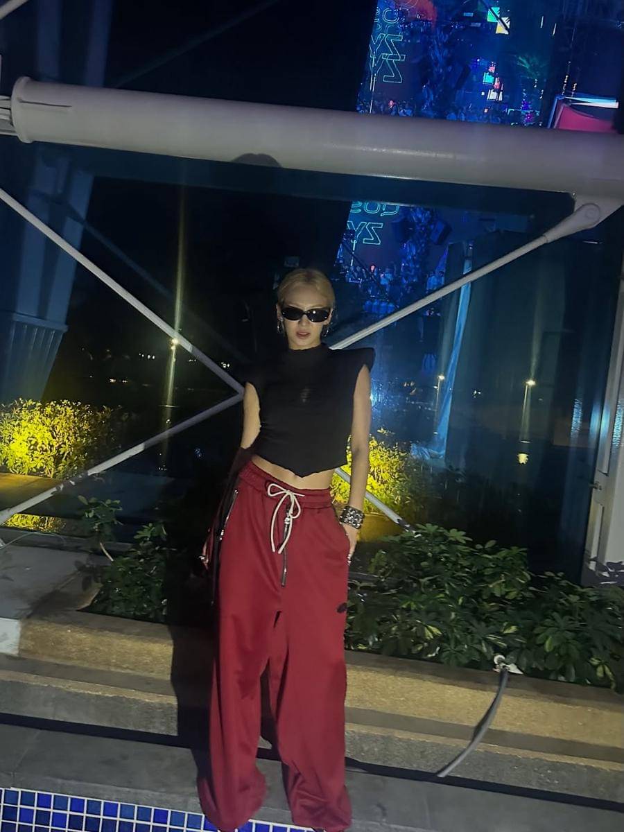 inspirasi outfit comfy ala Hyoyeon SNSD