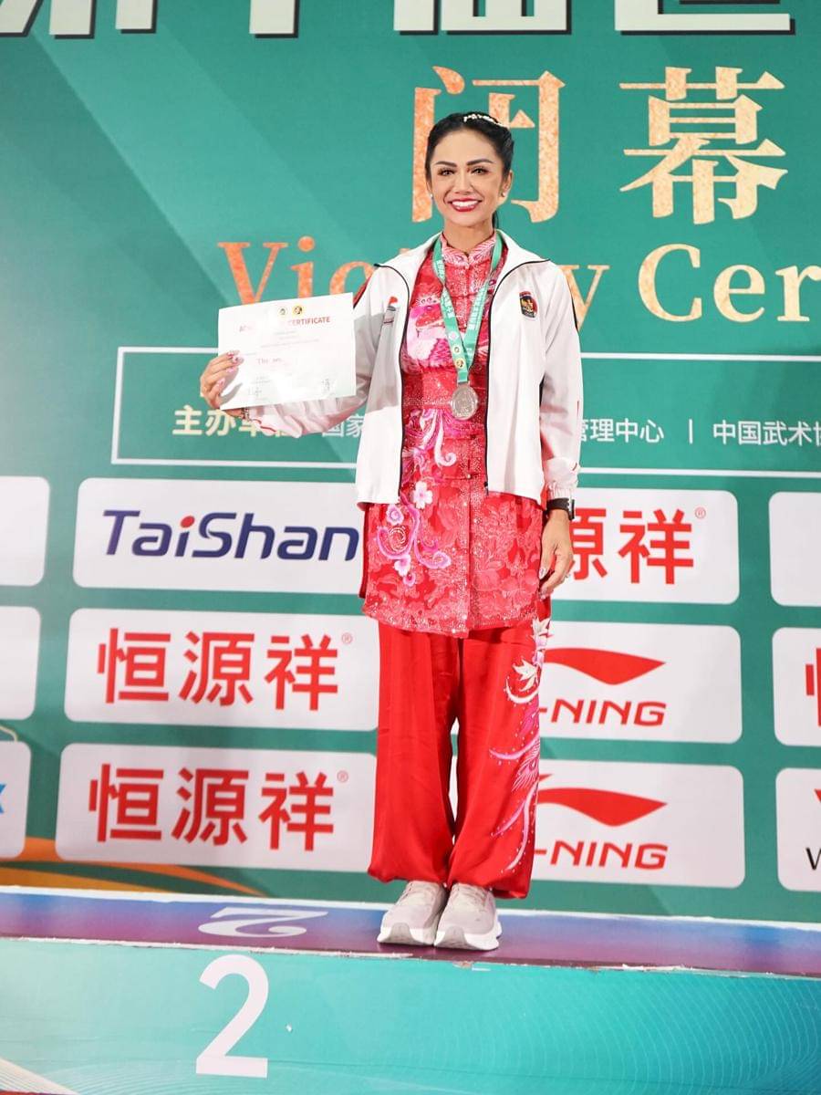 Kris Dayanti Pulang ke Indonesia usai Tanding Wushu (instagram.com/krisdayantilemos)