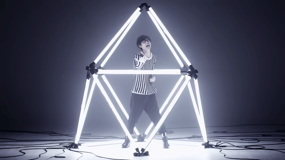 Cuplikan MV OxT - Clattanoia
