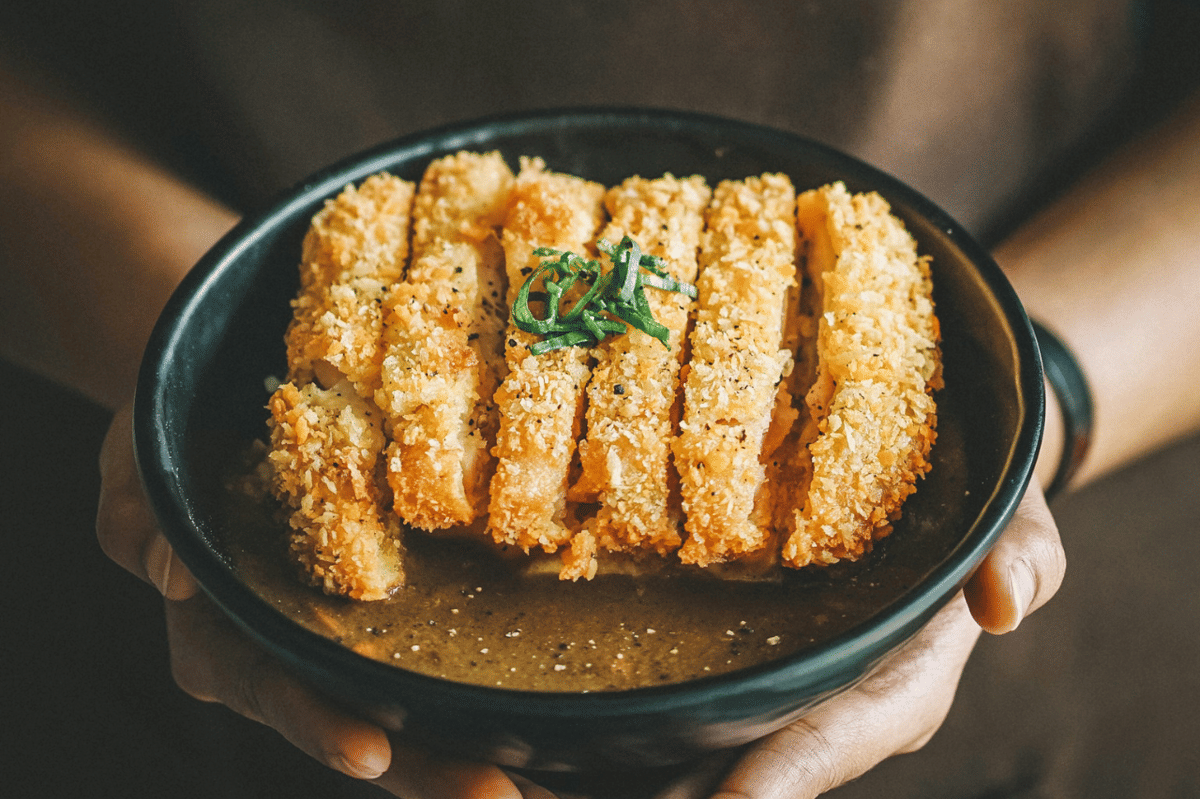 ilustrasi couscous-crusted salmon