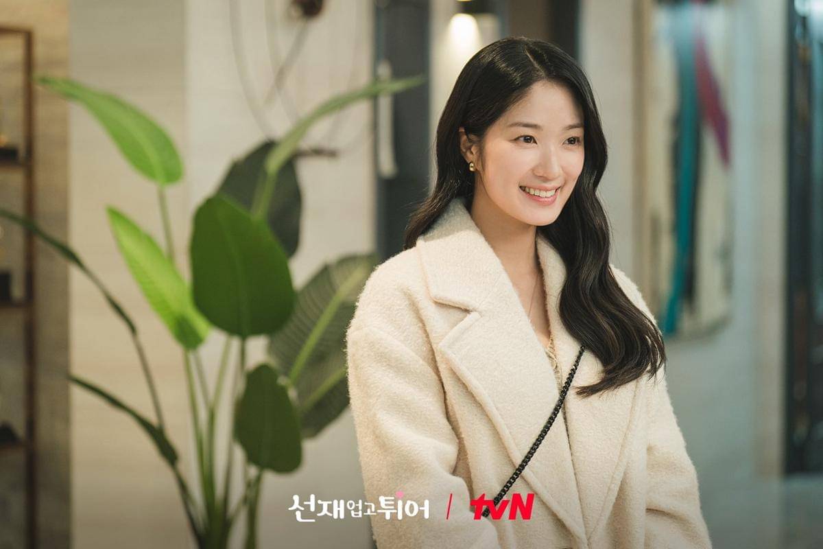 Kim Hye Yoon di drakor Lovely Runner