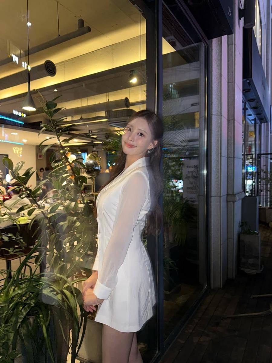 potret Choi Yunseo, Miss Earth Korea 2025