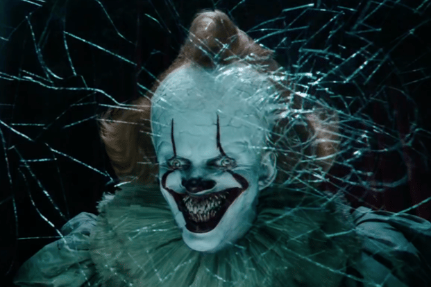 Pennywise dalam It: Chapter Two