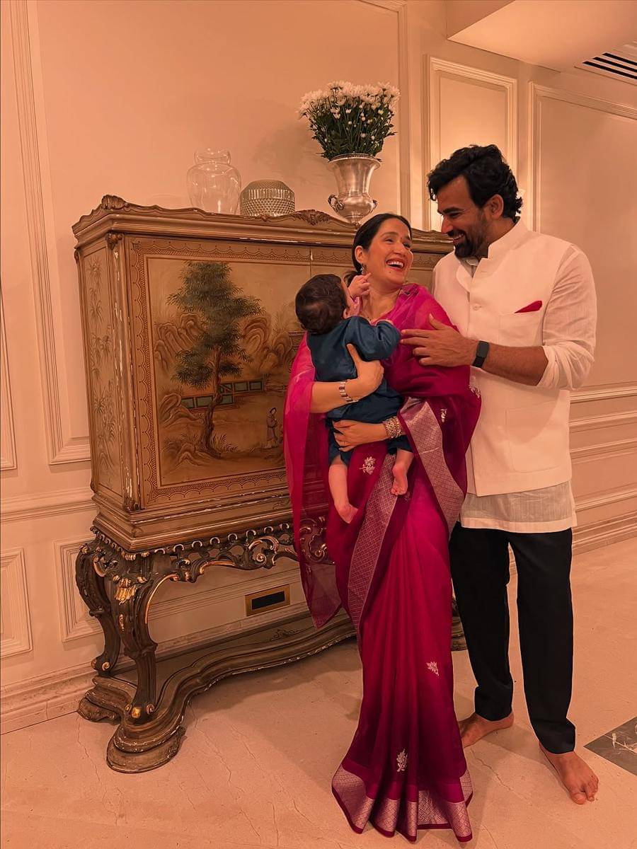 keluarga Sagarika Ghatge