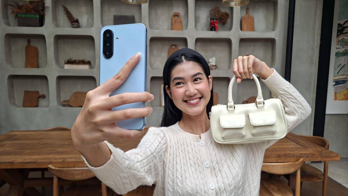 Ilustrasi konten kreator menggunakan Samsung Galaxy A17 (dok.Samsung)