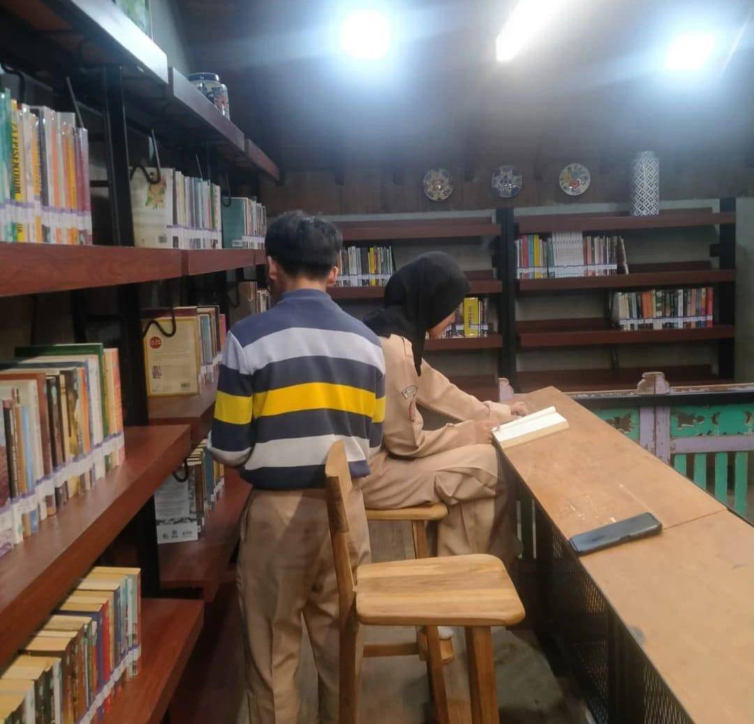 Narapuspitan Library & Public Space yang terletak di Wonosari, Gunungkidul.