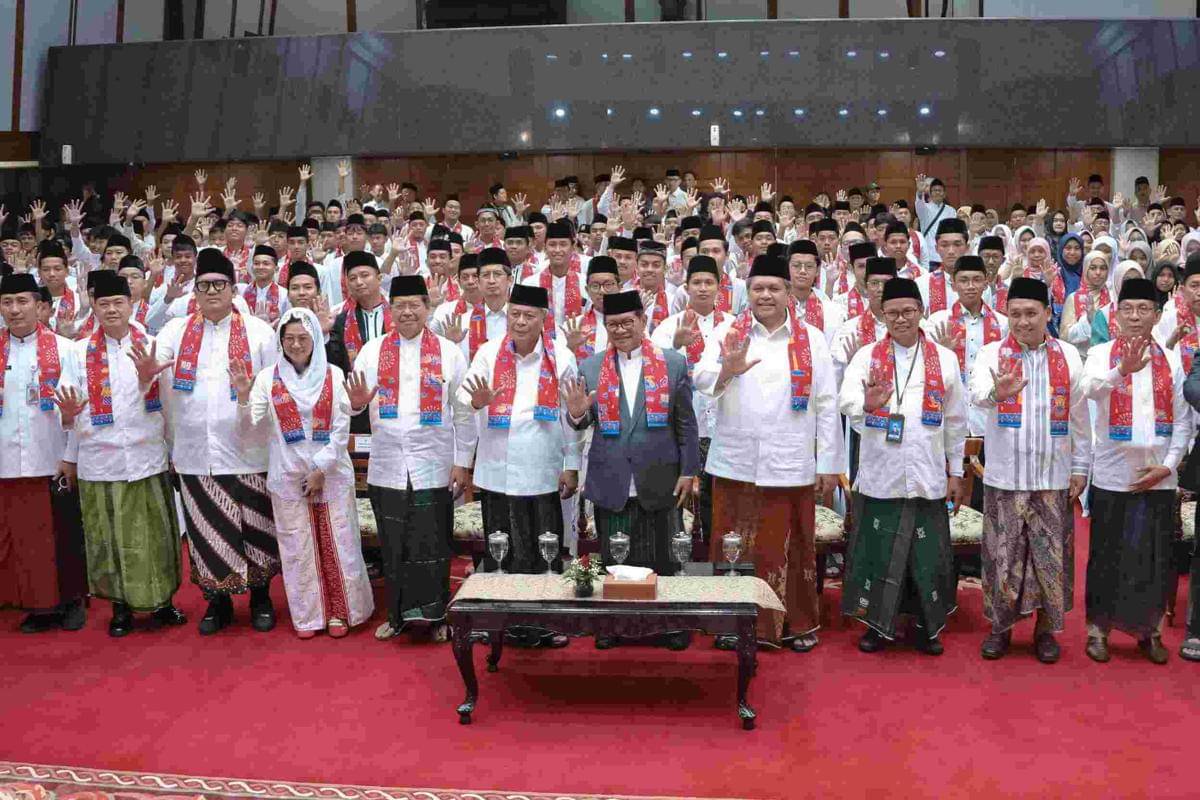 Silaturahmi peringatan Hari Santri 2025 bertema "Mengawal Indonesia Merdeka Menuju Peradaban Dunia" di Balai Kota DKI Jakarta, pada Rabu (22/10/2025). (Dok. Pemprov DKI Jakarta).