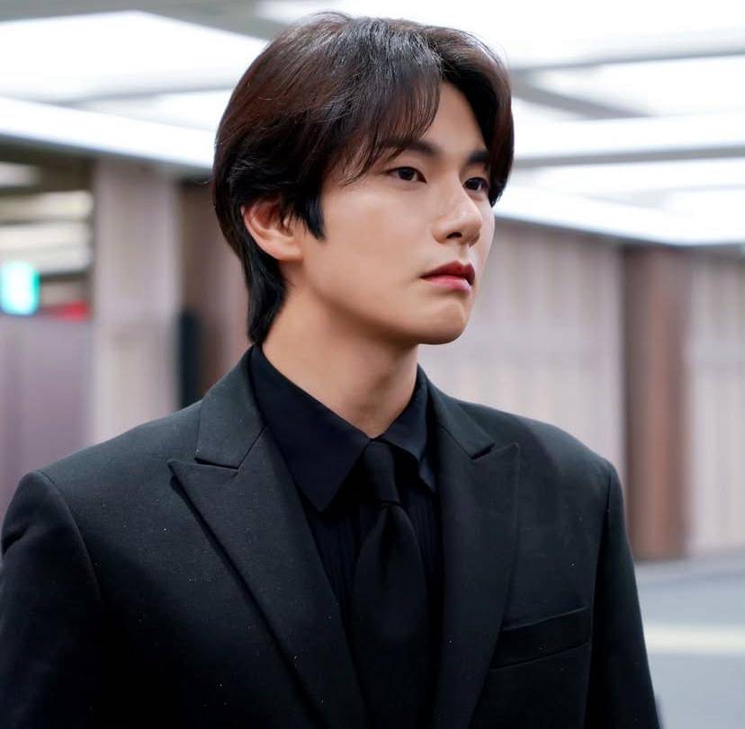 potret Lee Yi Kyung (Instagram.com/luvlk89)