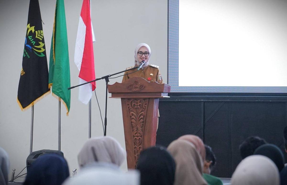Kuliah Umum (Studium Generale) Fakultas Dakwah dan Ilmu Komunikasi (FDIK) Universitas Islam Negeri (UIN) Raden Intan Lampung