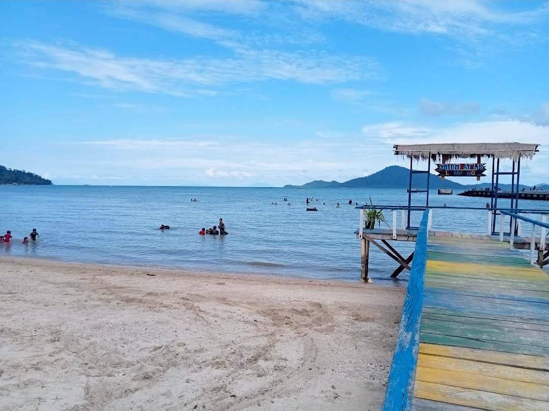 Pantai Cakra Pesawaran Lampung
