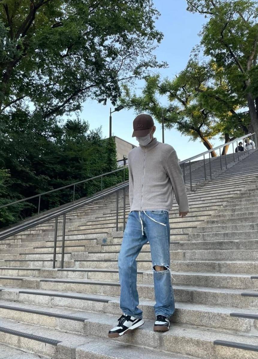 OOTD ala Jungwoo NCT.