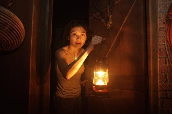 adegan dalam serial Folklore.