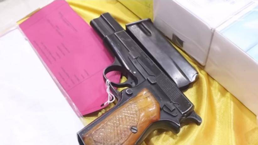 Barang bukti pistol yang digunakan pelaku penembakan di Banyuasin. (Dok. Polres Banyuasin)