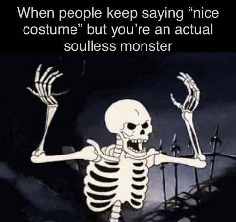 meme kartun tentang Halloween