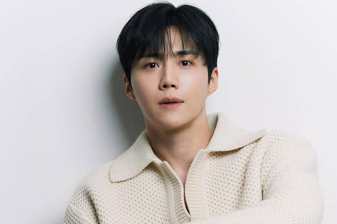 potret Kim Seon Ho 