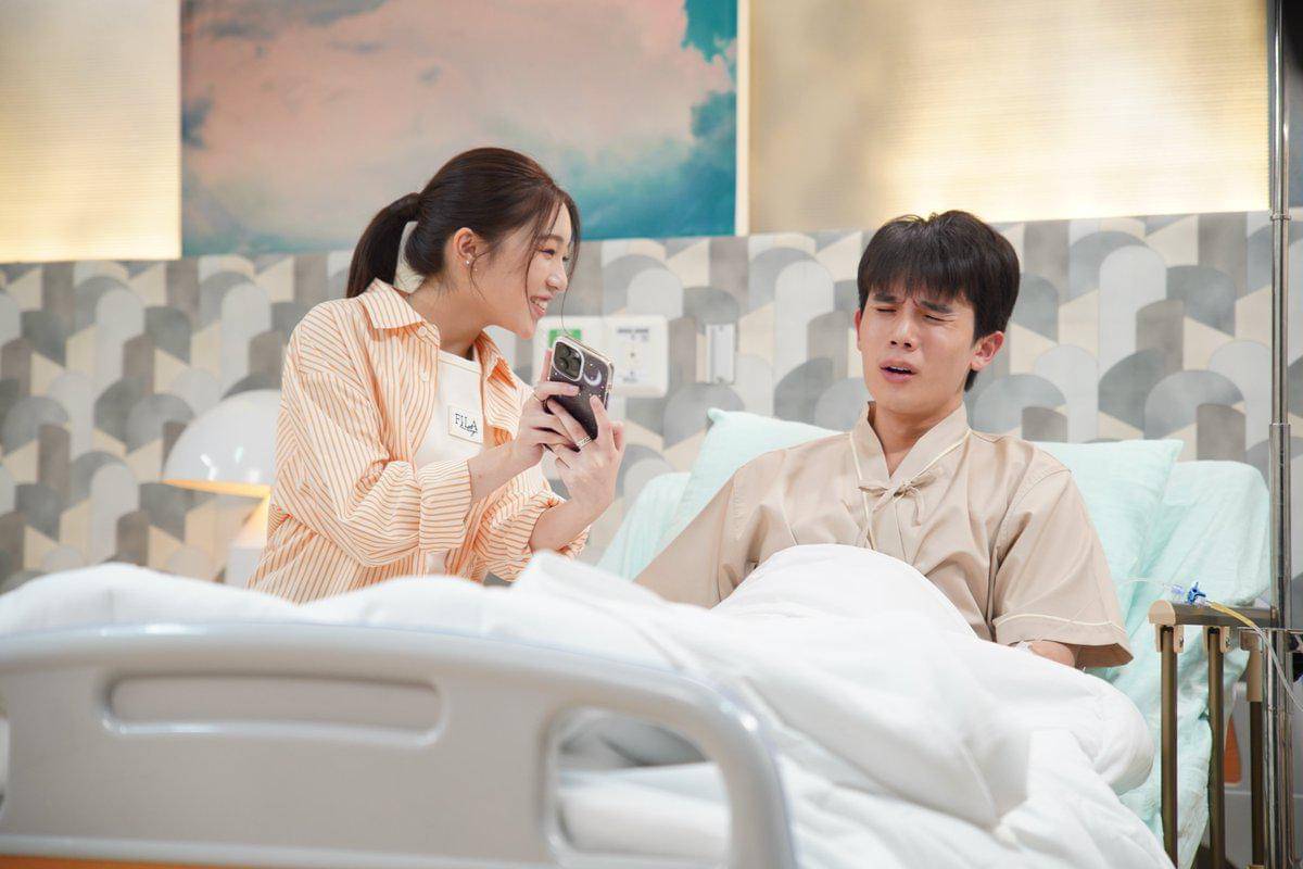 Acare FELIZZ dalam cuplikan My Magic Prophecy.