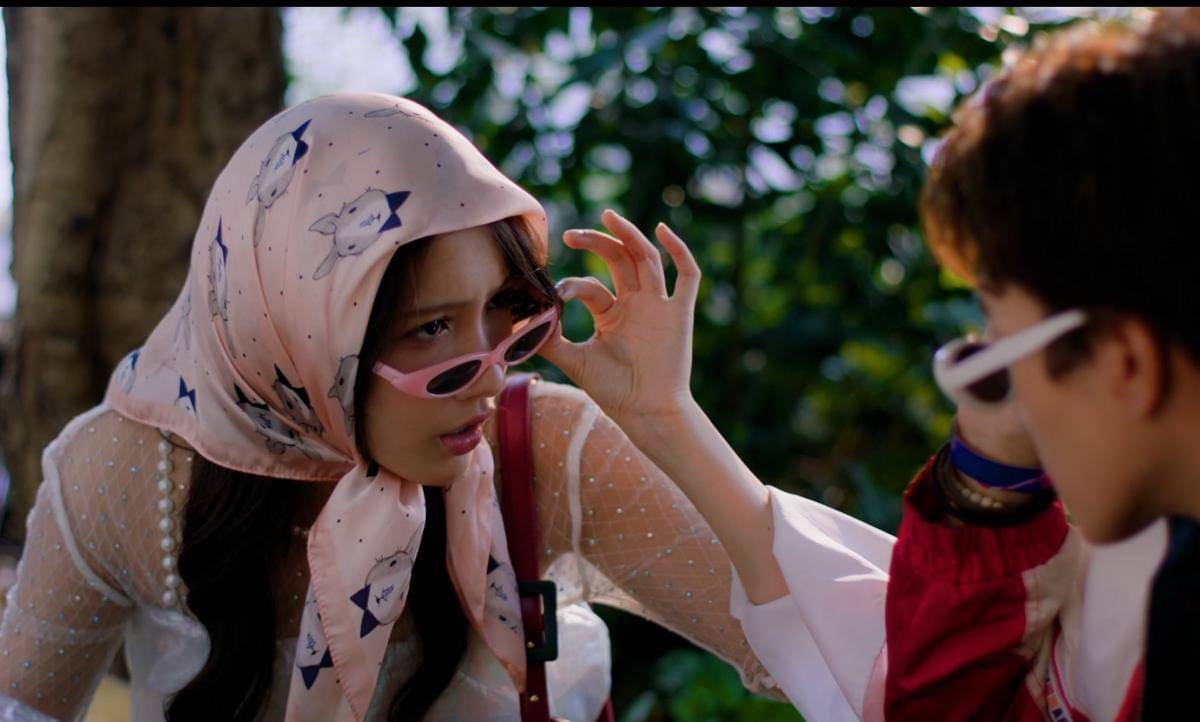 Jaoying FELIZZ dalam cuplikan MuTeLuv: Not My Father!.