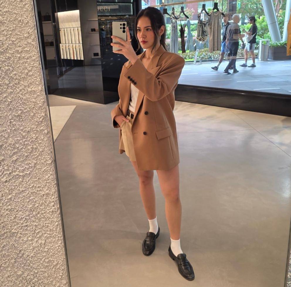 Inspirasi outfit ala Raisa