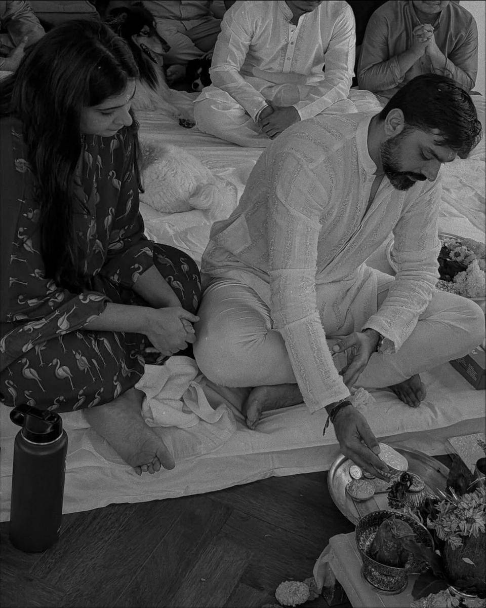 Rhea Kapoor dan suami