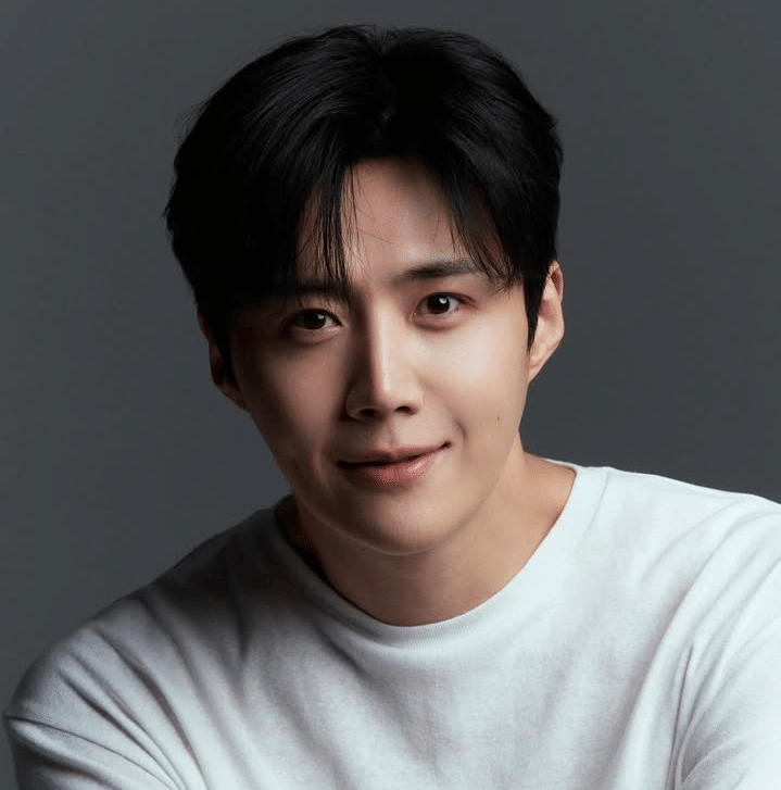 Kim Seon Ho