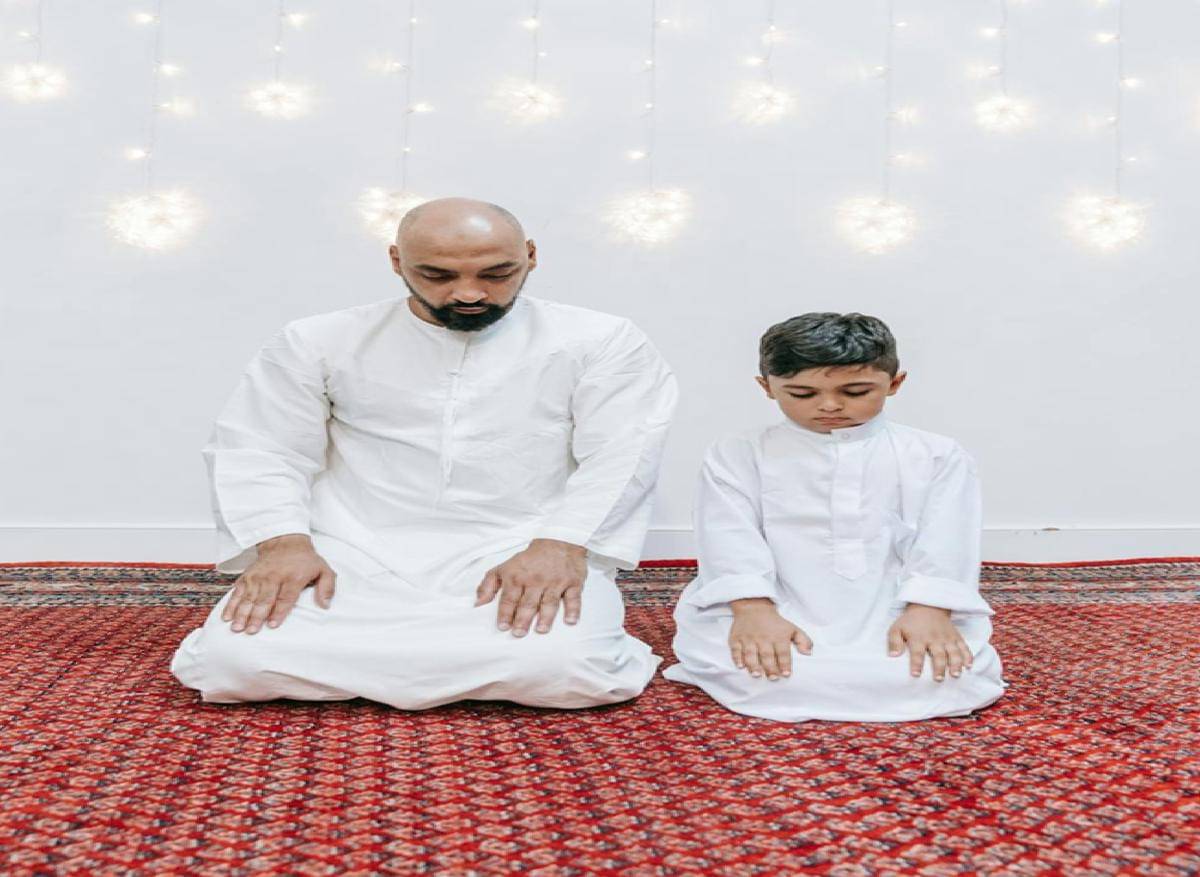 ilustrasi jubah arab