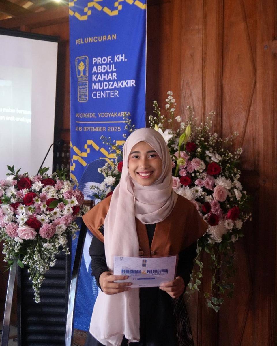Potret Nayla Ilma, mahasiswa berprestasi UII