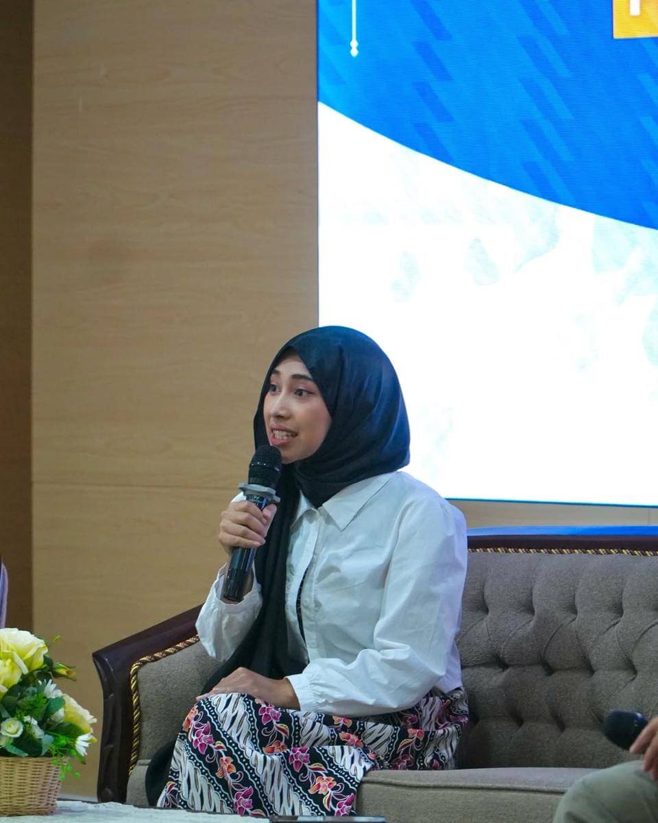 Potret Nayla Ilma, mahasiswa berprestasi UII