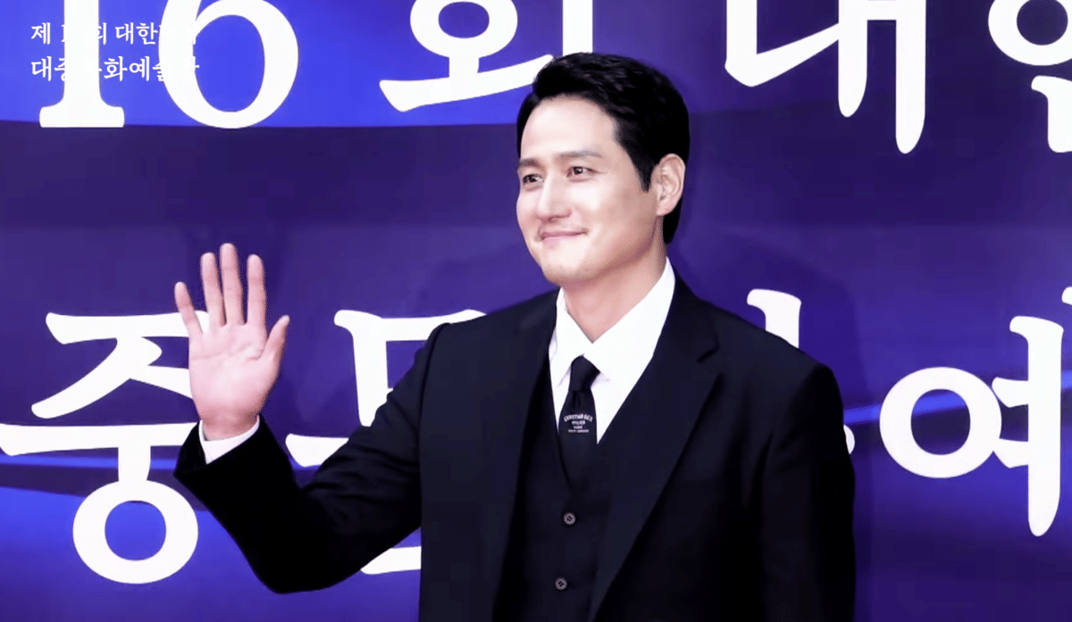 potret artis di Korea Culture and Arts Awards 2025 (youtube.com/thekpop)