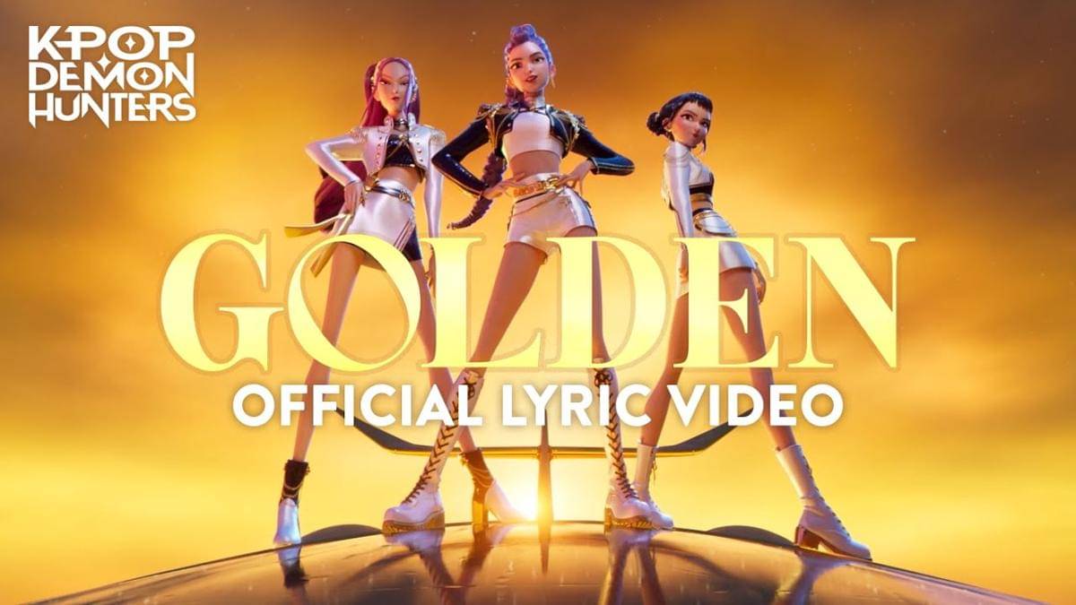 Official Lyric Video Golden perform by HUNTR/X di film KPop Demon Hunters