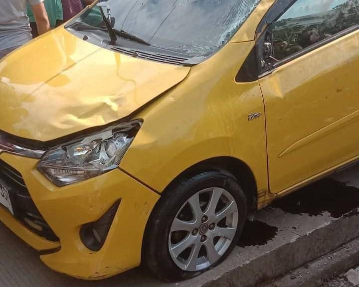 Mobil milik seorang anggota polisi dipakai merampok di Takalar, Sulawesi Selatan, Senin (21/10/2025)/Istimewa