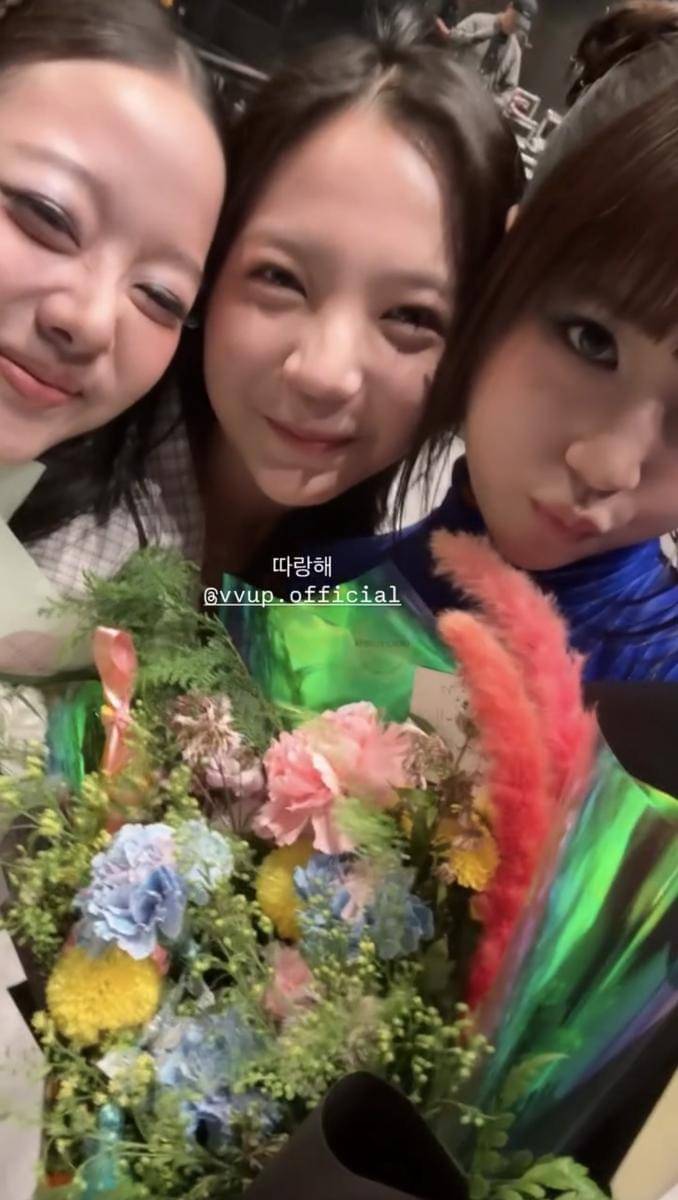 Selfie Paan, Misellia, dan Kim