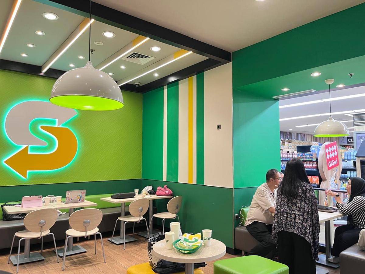 Potret outlet Subway di Senayan City, Jakarta Pusat